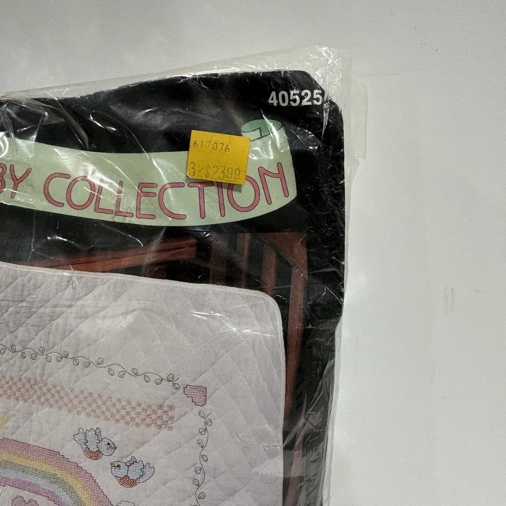 Bucilla Baby NOAH'S ARK CRIB COVER 33x43 Stamped Cross Stitch Kit 40525 quilt